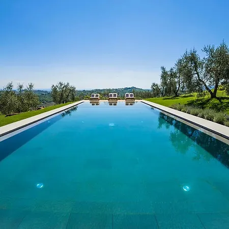Villa Miniato By Mmega Sorrezzana